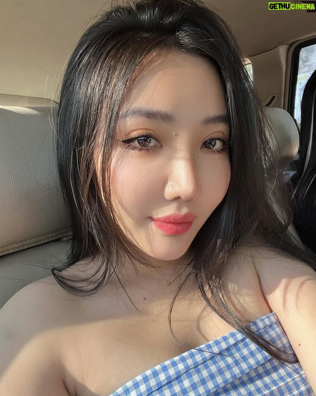 Hsu Eaint San - 1.4K Likes - For You 🐻‍❄️