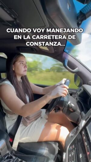 Iamdra Fermín Instagram - ~¿Por qué hay TAAANTAS curvas en esa carretera?🫠
El nuevo número de asistencia vial es el 511, y es un servicio de apoyo que se brinda a los conductores cuando tienen una avería o emergencia en la vía.
¿Cuándo debes llamar al 511?
✔️ Se quedó tu vehículo
✔️ Tienes una goma dañada o pinchada
✔️ Hay un incidente vial
Ahora es fácil, rápido y gratuito.
@rdvial