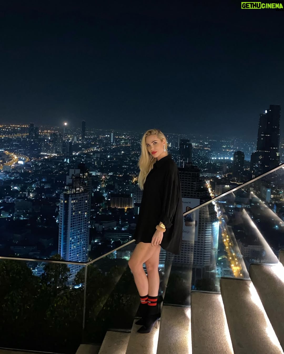 Ilary Blasi - 299K Likes - 