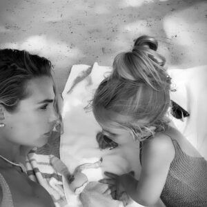 Ilary Blasi Instagram - Nap 😴 ....🤨