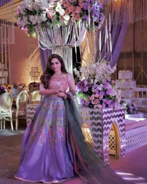 Inaya Khan Instagram - 💜🌸✨
What a blast sangeet last night 🙌🏻✨ #rabesain 🌸
Wearing @zaraasif.official ✨✨
Photography @munibrehman_studio 📸📸
Makeup and styling by me ofcourse 🙌🏻💜
