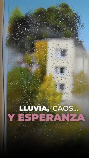 Ingrid Coronado Instagram - š§ļø Lluvia, caos⦠y esperanza
No todas las noticias son malas.
Solo que las buenas no hacen ruido.
Mientras algunos solo se quejan del caos en CDMX,
otros estÔn limpiando coladeras, compartiendo recursos y sosteniendo al prójimo.
Sin cƔmaras. Sin reconocimiento.
Solo por amor a su ciudad.
⨠La verdadera noticia es esta:
Hay gente que, en lugar de hundirse con la tormenta⦠saca su balde y ayuda a otros a flotar.
š£ Hoy te invito a levantar la mirada.
Comparte historias que nos recuerden lo mejor de nosotros.
Porque el mundo no cambia solo con quejas,
sino con actos de esperanza.
š¬ Escribe VOZ ALTA si quieres recibir mĆ”s cĆ”psulas que te reconecten con lo luminoso.
Y etiqueta a esa persona que siempre ayuda⦠incluso bajo la lluvia. ā
#NoticiasEnVozAlta
#SĆHayEsperanza
#CDMXSolidaria
#LoBuenoTambiƩnPasa
#MujerĆNRecomienda
#HistoriasQueSanan š