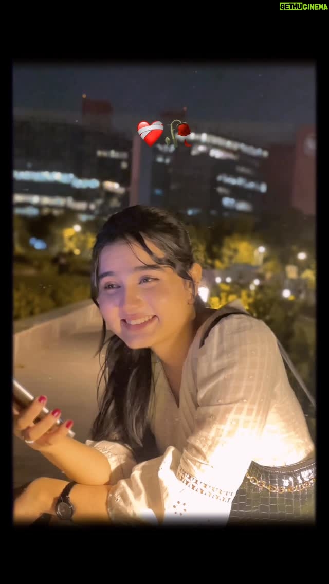 Insha Warsi - 55.9K Likes - Im not a shayar but❤️‍🩹🥀
.
.
.
.
#inshawarsi #inshalians #viral #reelitfeelit #reelsinstagram #instagood #reels #explore #explorepage #following #shayri