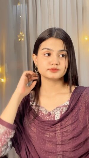 Insha Warsi Instagram - ❤️🔐✨
#inshawarsi #inshalians #reels #instagood #instagram #reelsinstagram #reelitfeelit #explore #explorepage #save #share @instagram