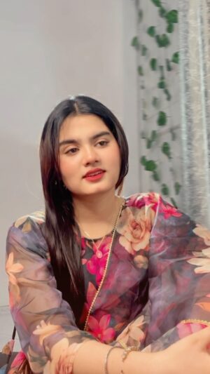 Insha Warsi Instagram - 🥀❤️🩹
.
.
.
.
.
#inshalians #reels #reelsinstagram #reelitfeelit #follow #viral #instagood #instagood #follow #inshawarsi @instagram #explore #explorepage #trend #trendingreels