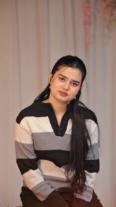 Actress Insha Warsi HD Photos and Wallpapers March 2025