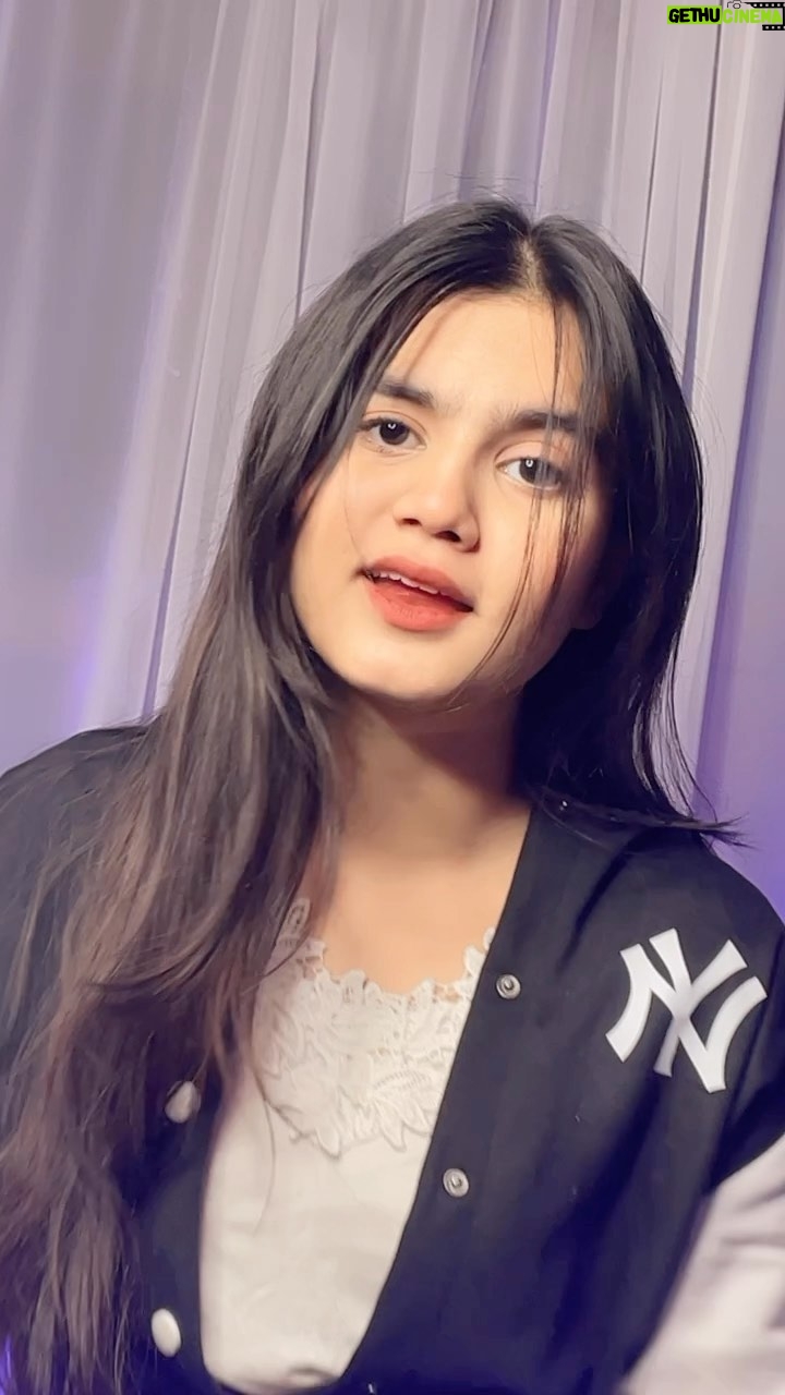 Insha Warsi - 162.1K Likes - OR MENE KAHA🫢🖤
.
.
.
.
.
.
#inshawarsi #inshalians #reels #instagood #instagram #reelsinstagram #reelitfeelit #explore #explorepage #save #share #follow @instagram