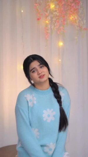 Insha Warsi Instagram - 🥲🙃
.
.
.
.
#viral #inshawarsi #inshalians #reelsinstagram #instagood #reels #follow #instagood #reels #follow #reelitfeelit #explore #explorepage #ownvoice