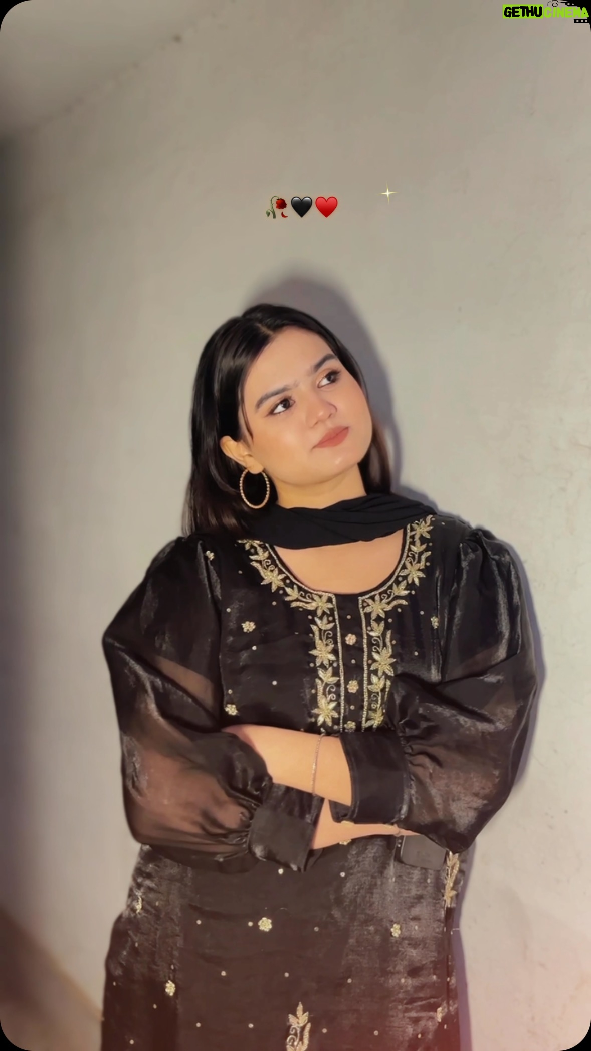 Insha Warsi - 73K Likes - Galib🥀outfit @sharara_studio 
.
.
.
#inshawarsi #viral #inshalians #reelsinstagram #follow #instagood #reelitfeelit #follow #explore #explorepage #ownvoice #shayri