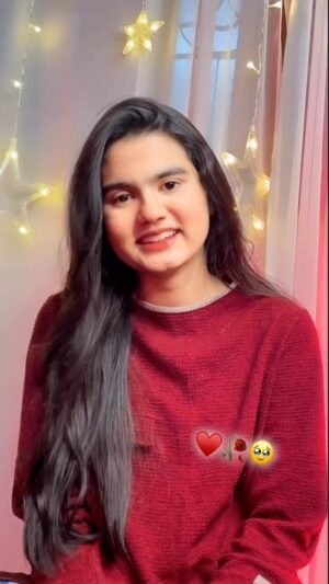 Insha Warsi Instagram - Maaf kar dena🫶🏻
#inshawarsi #inshalians #reels #instagood #instagram #reelsinstagram #reelitfeelit #explore #explorepage #save #share #follow #christmas #december #2022