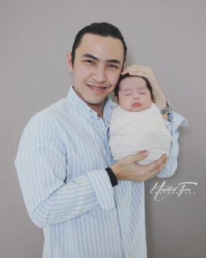 Intan Ladyana Instagram - Happy birthday daddy @harrisalif . We love u so much 🩷🩷🩷