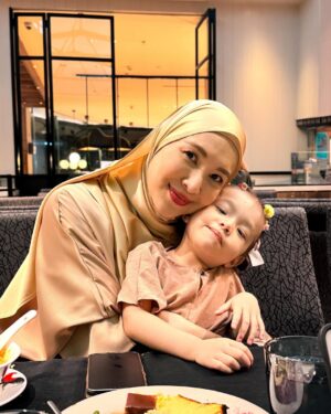 Intan Ladyana Instagram - Jelajah Citarasa Buffet at The Mesh KL with family . Thank you @fourpointsklcc 🩷
#fourpointsklcc
#jelajahcitarasaKL 
#TheMeshKL