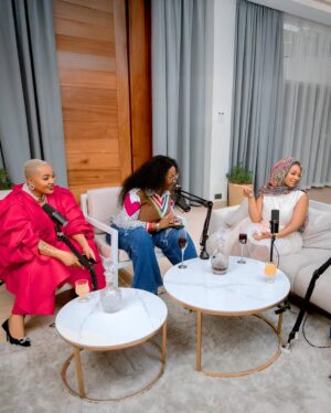 Irene Uwoya Instagram - We got the key to the city 😜
@auntyezekiel @kajalafrida @wolperstylish @thetoprealityshow