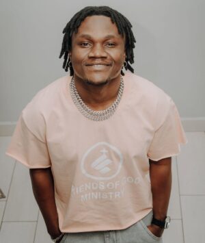 Irene Uwoya Instagram - Karibuni mpate T-shirt kama ya pawa …
 T-shirt @friendsofgodministry1 @lionellangelbackup 

Thank you pawa @mbosso_