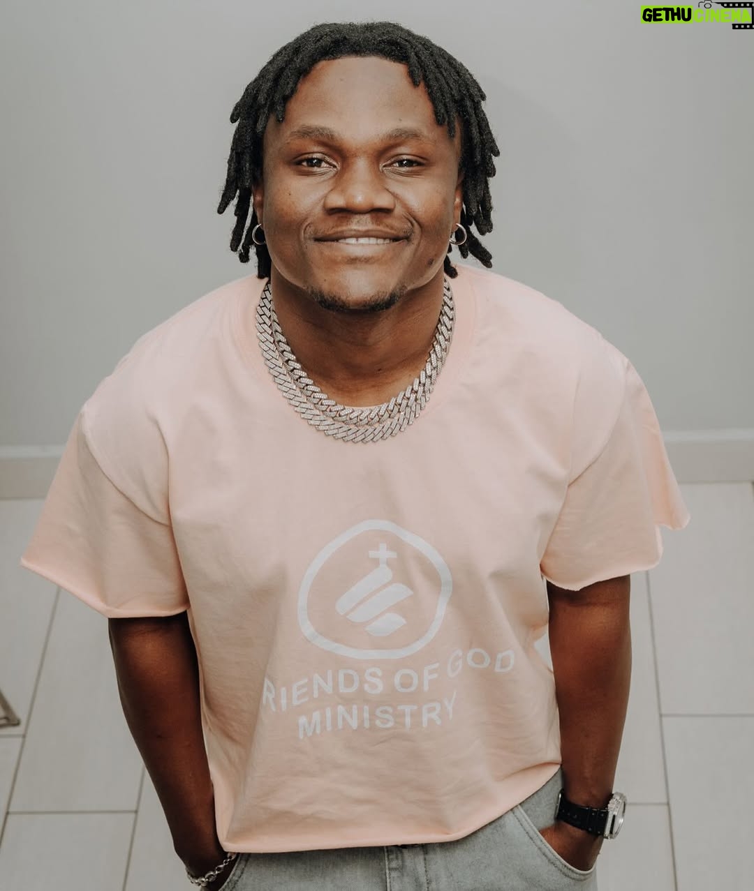 Irene Uwoya - 53.4K Likes - Karibuni mpate T-shirt kama ya pawa …
 T-shirt @friendsofgodministry1 @lionellangelbackup 

Thank you pawa @mbosso_