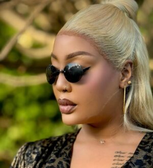 Irene Uwoya Instagram - Ata uwe na mbio vipi huwezi Kimbia shida… 
Ukiwa na YESU yote yanawezekana 
 Hair @glamourhouse_tz