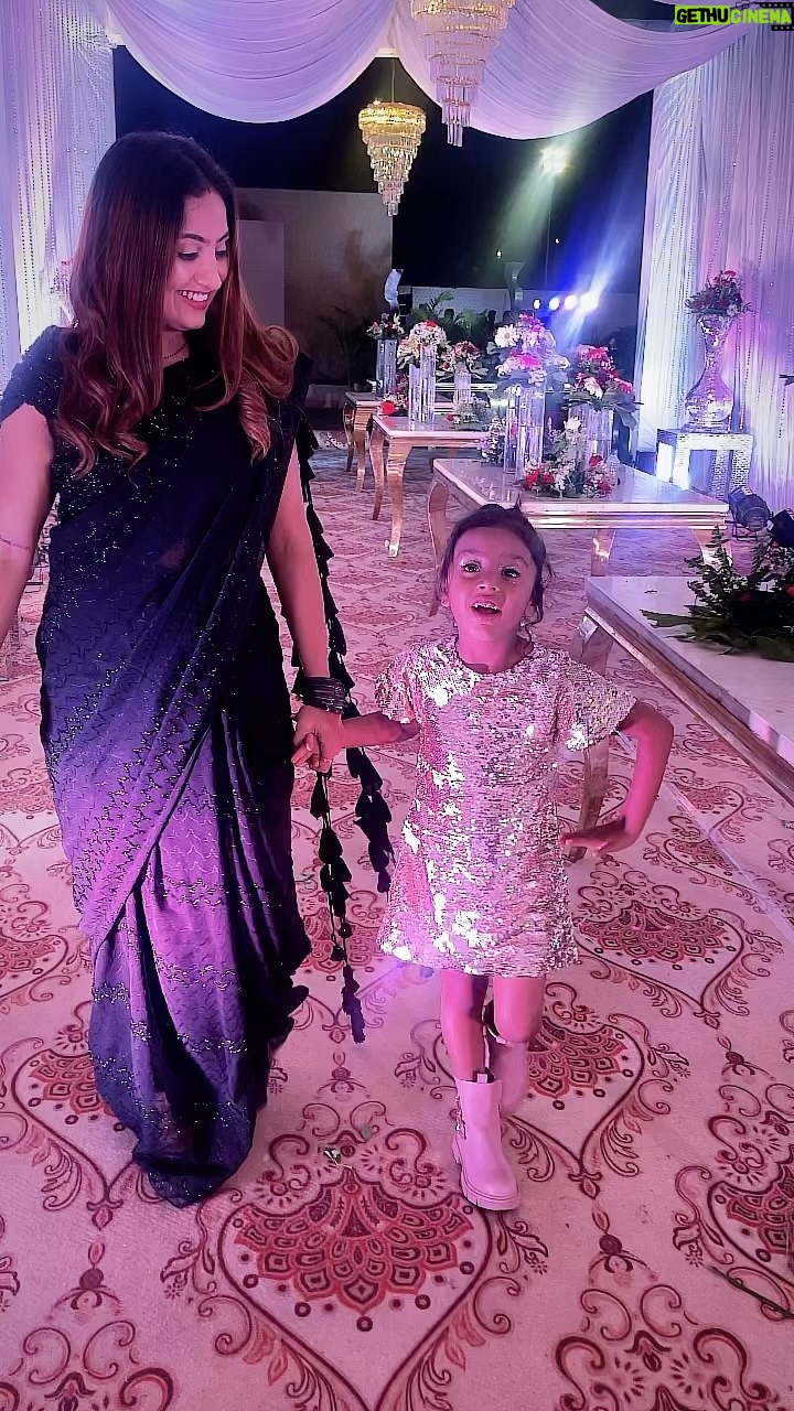 Isha Gangore - 346.4K Likes - love u my princess ❤️❤️😘😘 @ishu_gangore 
#reelsinstagram #explore #instagram #daughter #motherlove #motherdaughter #momdaughter #maa #maabeti