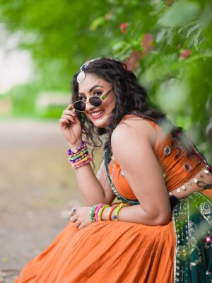 Isha Gangore Instagram - which one you like it 🌍❤️😘💋 @ishu_gangore