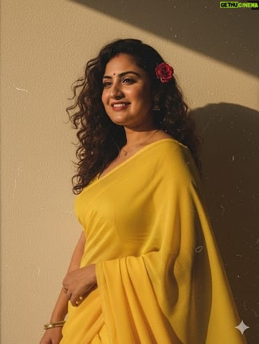Isha Gangore - 4.1K Likes - Zulfe khuli rakhti hun, voh dil bandhne ke liye... 🌍❤️😘💋
#trending #viral #instagram #explorepage #explore #love #instagood #fashion #reels #follow #trend #photography #like #india #instadaily #tiktok #followforfollowback #likeforlikes #fyp #foryou #trendingnow #memes #style #music #photooftheday #trendingreels #viralpost #reelsinstagram #model #likes