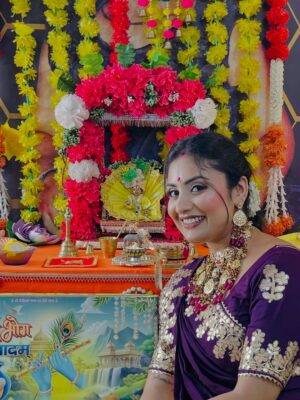 Isha Gangore Instagram - नन्द के आनन्द भयो जय कन्हया लाल की 🦚🪈🥹
necklace @kesha_jewellry
#radha #krishna #janmashtami #post