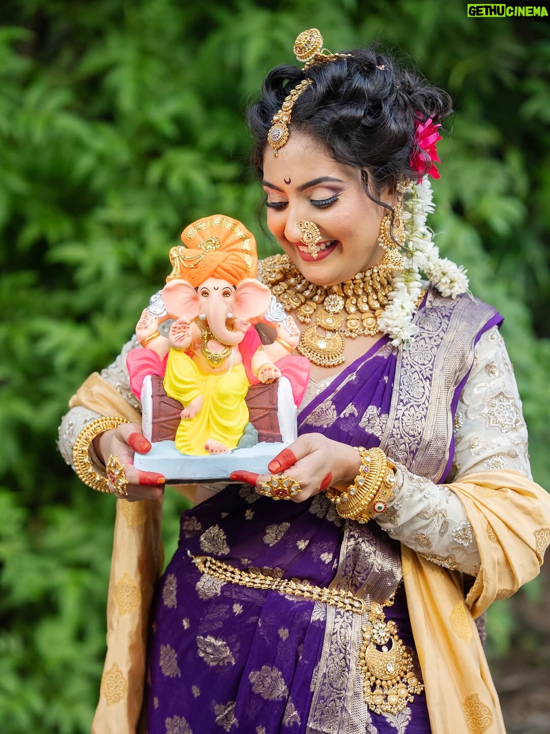 Isha Gangore - 3.4K Likes - गणपति बप्पा मोरया, मंगल मूर्ति मोरया। 🙏🏻