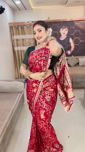 Isha Gangore Instagram - saree @ridhika_collection_1995
#explore #foryoupage #reelsinstagram #trendingreels #reelkrofeelkro #explorepage #reelfeelit