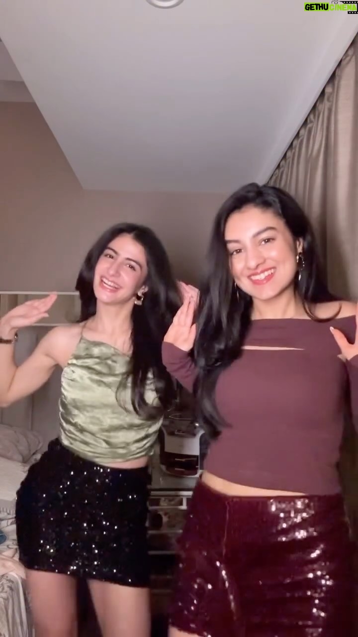 Ishika Bhargava - 32.1K Likes - Us 5 mins before heading for a Saturday night 🪩 🥂