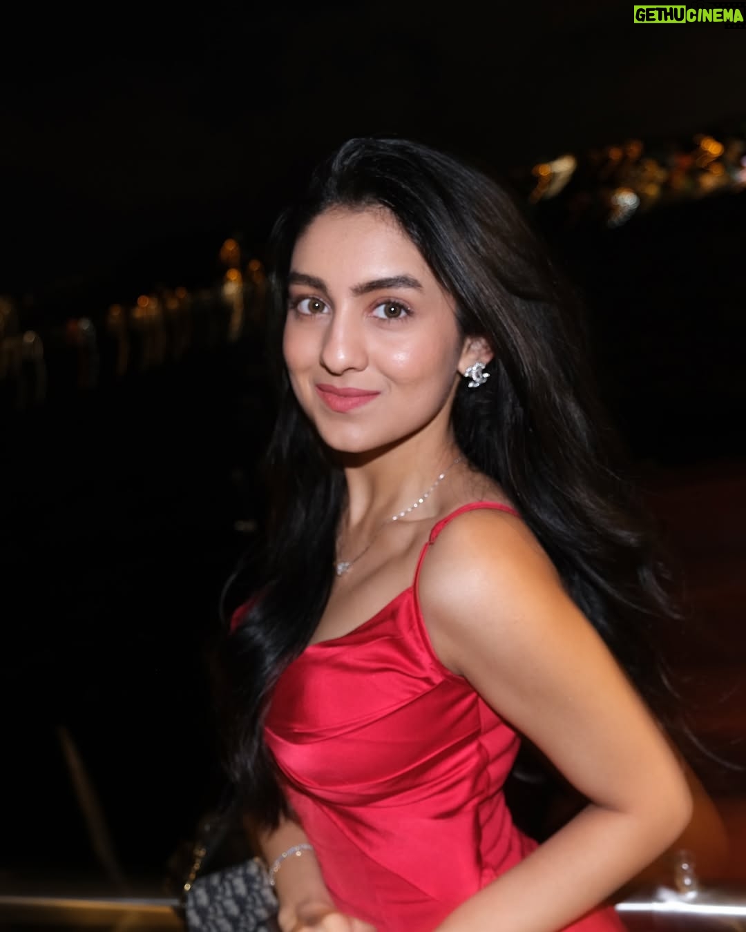 Ishika Bhargava - 15.3K Likes - Lady in red ❤️✨
Dress - @wearcecil