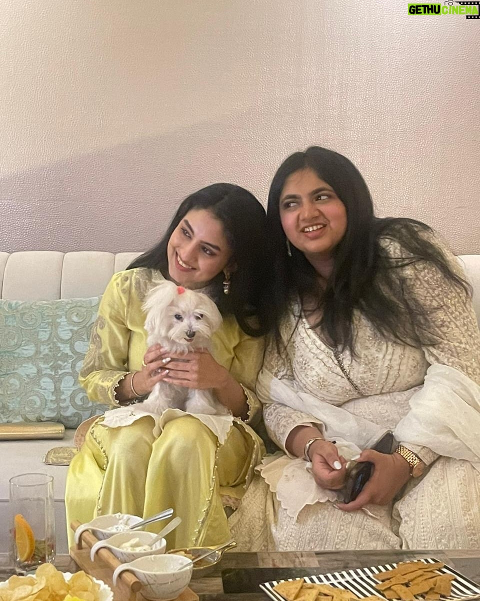 Ishika Bhargava - 12K Likes - Festive dump 🪔❤️✨