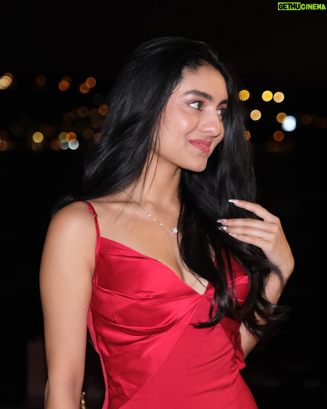 Ishika Bhargava - 15.3K Likes - Lady in red ❤️✨
Dress - @wearcecil