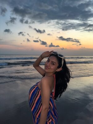 Ishika Bhargava Instagram - Bali dump 2 🌺🌴🌊