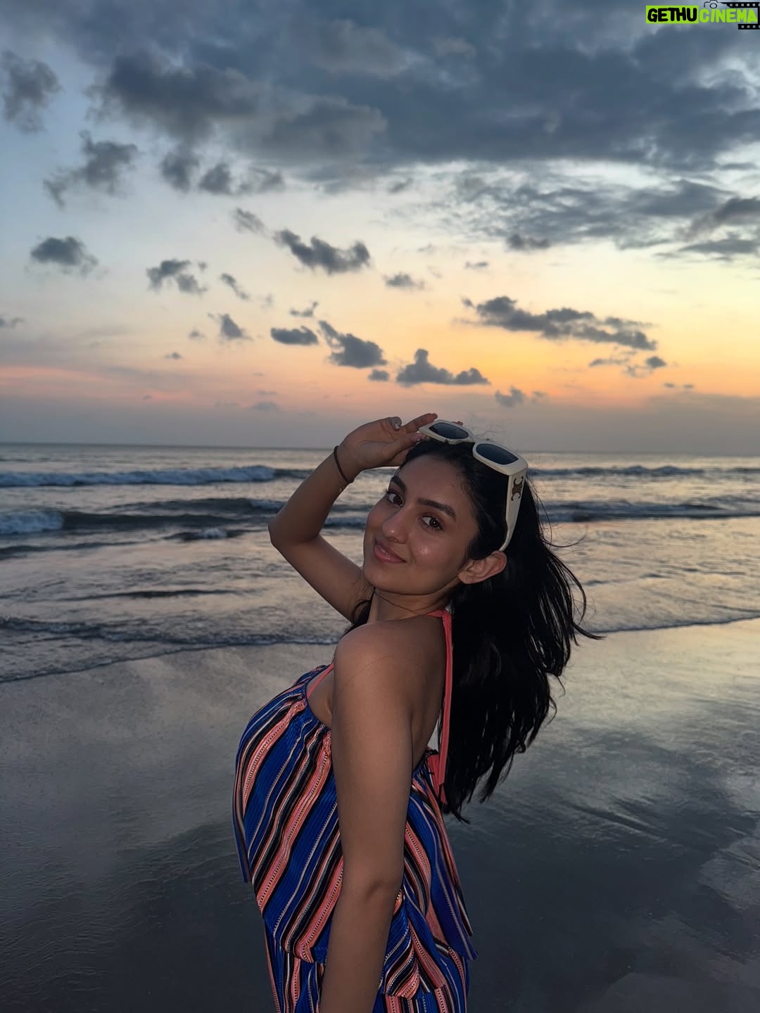 Ishika Bhargava - 13.8K Likes - Bali dump 2 🌺🌴🌊