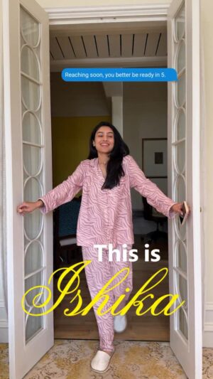 Ishika Bhargava Instagram - #AD Got 5 mins? That’s all it took for this glow ✨
One wash with @garnierindia’s Vitamin C Serum Facewash and my skin looked visibly brighter in just 1 wash — no filter needed.
Just ₹129 and so worth it!
#BrightIn1Wash #GarnierSerumWash #Skincare #Garnier #garnierindia