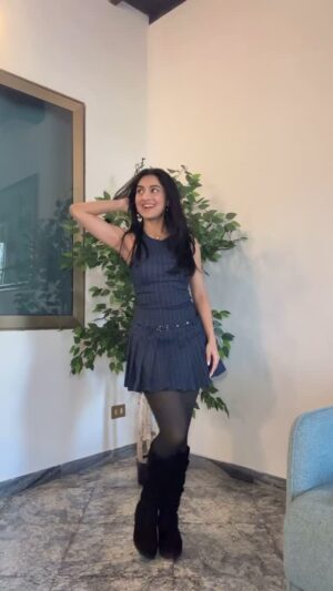 Ishika Bhargava Instagram - Teri meri 🫶
D.c - help ?