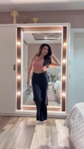 Actress Ishika Bhargava HD Photos and Wallpapers May 2025