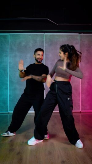 Ishpreet Dang Instagram - Who Else Loves this song ??

Bringing back Marjaani with @ishpreet_dang 
#marjaani #tejpreet #dance