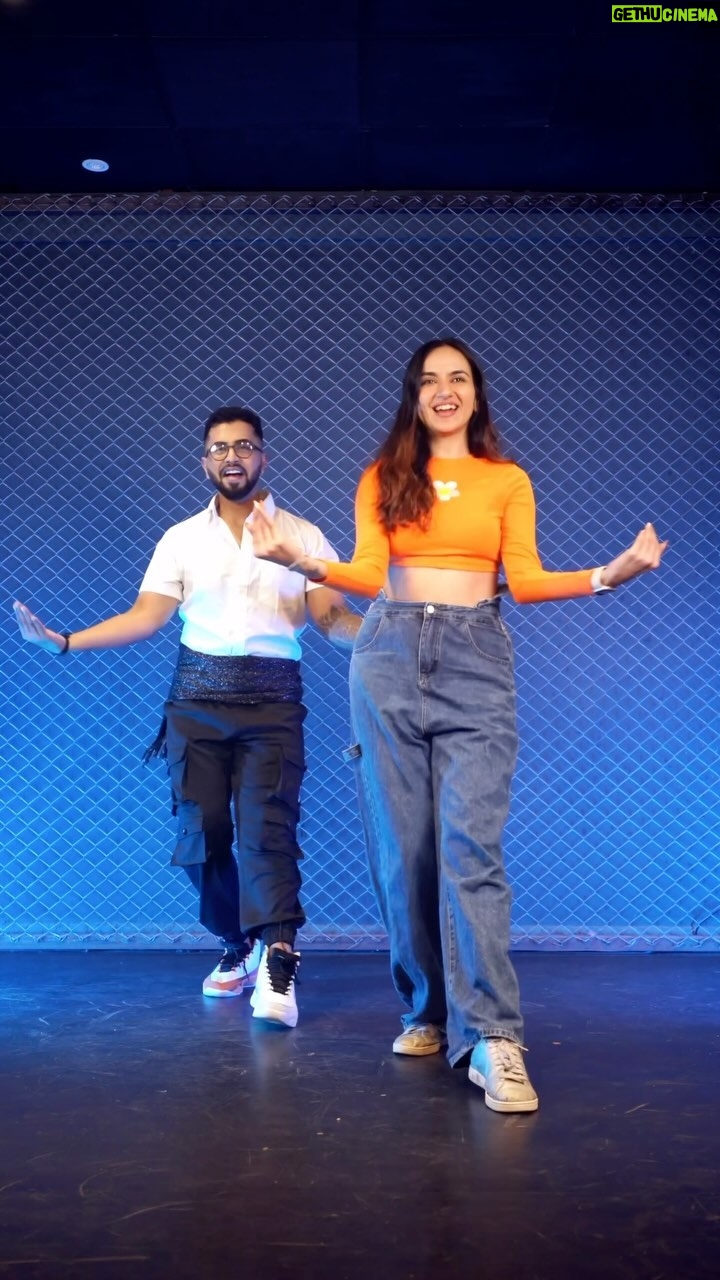 Ishpreet Dang - 57.2K Likes - Bringing back the Flow !! 

#gulimata #tejpreet