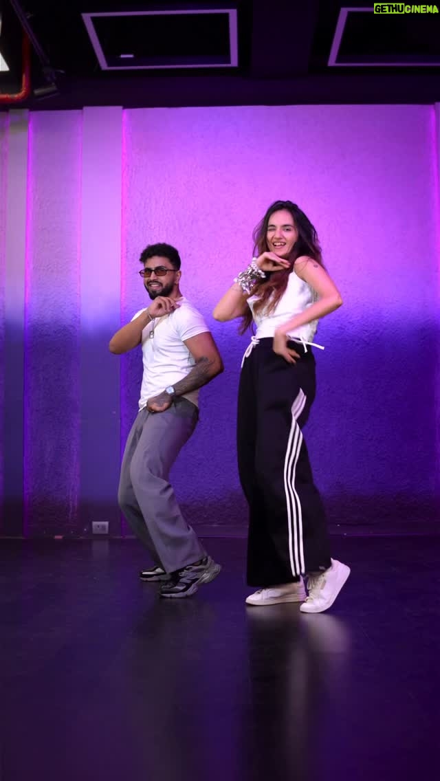 Ishpreet Dang - 120.2K Likes - After Gulabi Sadi I think this song is the cutest 🥰♥️

Location @byou.in
