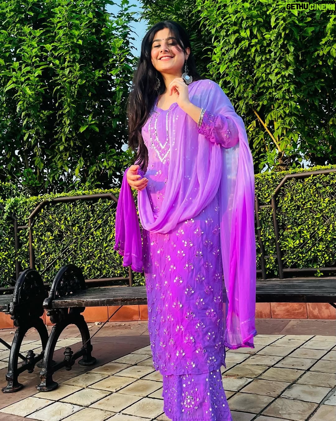 Ishu Kashyap - 10.6K Likes - 💜
.
.
.
.
.
.
.
.
.
.
.
.
.
#photooftheday #instagood #trending #instalike #fyp #explore #ffm #instadaily #indian #traditional #ootd #picoftheday #explorepage