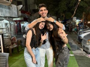 Ishu Kashyap Instagram - Mere do anmol ratan @iam_ishu05 @its_nishu91
#himanshuarora #ecplore #fyp