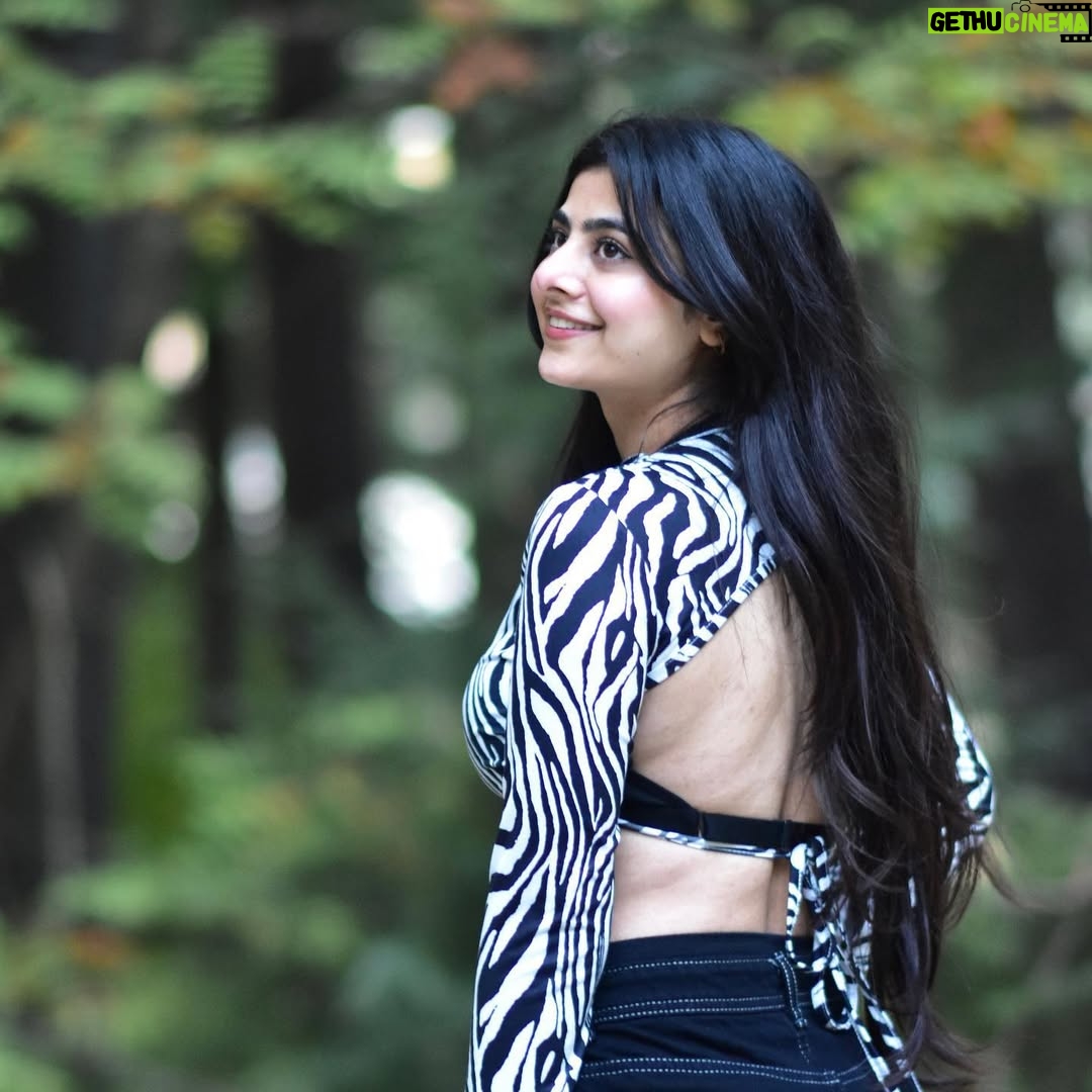 Ishu Kashyap - 15.7K Likes - 🩶
.
.
.
.
.
#explorepage #manali #fypage #instagram #picoftheday #ootd #mountain #nature #explorepage #instalike