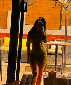 Ishu Kashyap Instagram - 💚
Dress from @urbanic_in
#explorepage #instagram #trendingpics #photooftheday #picoftheday #photography #photo #ootd #cafe #instagood #instalike #comment