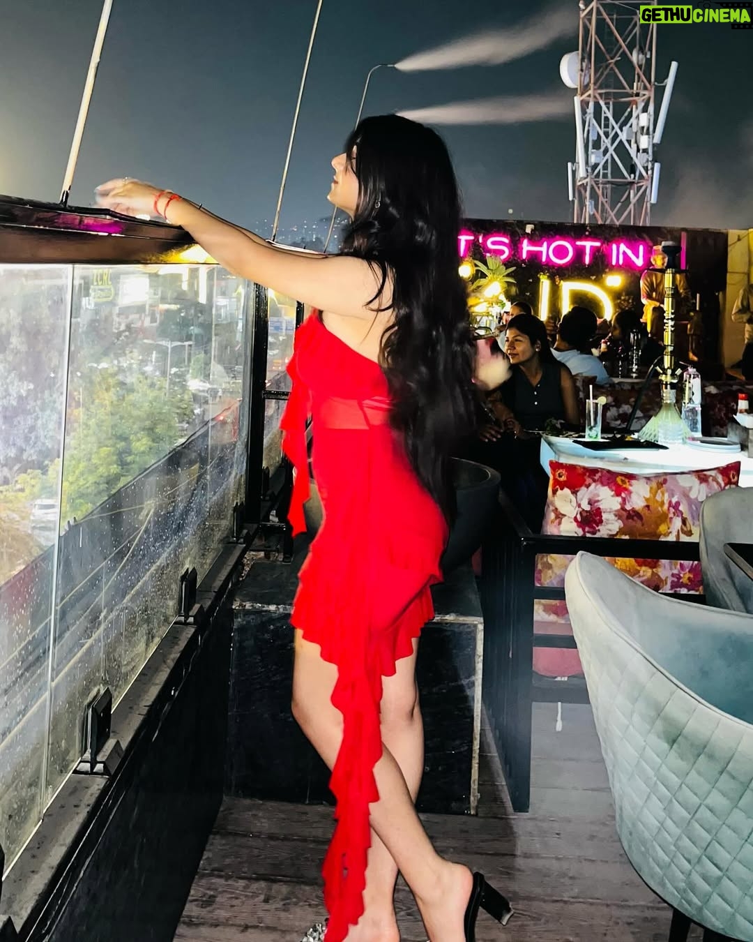 Ishu Kashyap - 14.2K Likes - 22🥂

@air_anivoryregion 

#explore #instagram #trendingnow #ootd #birthday #picoftheday #fyp