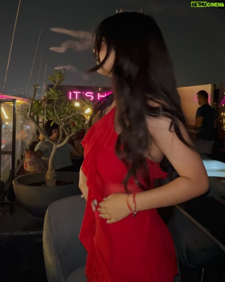 Ishu Kashyap - 14.2K Likes - 22🥂

@air_anivoryregion 

#explore #instagram #trendingnow #ootd #birthday #picoftheday #fyp