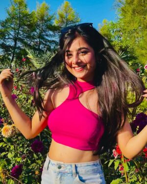 Ishu Kashyap Instagram - 🌸
#explorepage #instagood #trending #photooftheday #photographylovers #naturelovers #flowers #picoftheday #fyp #trend