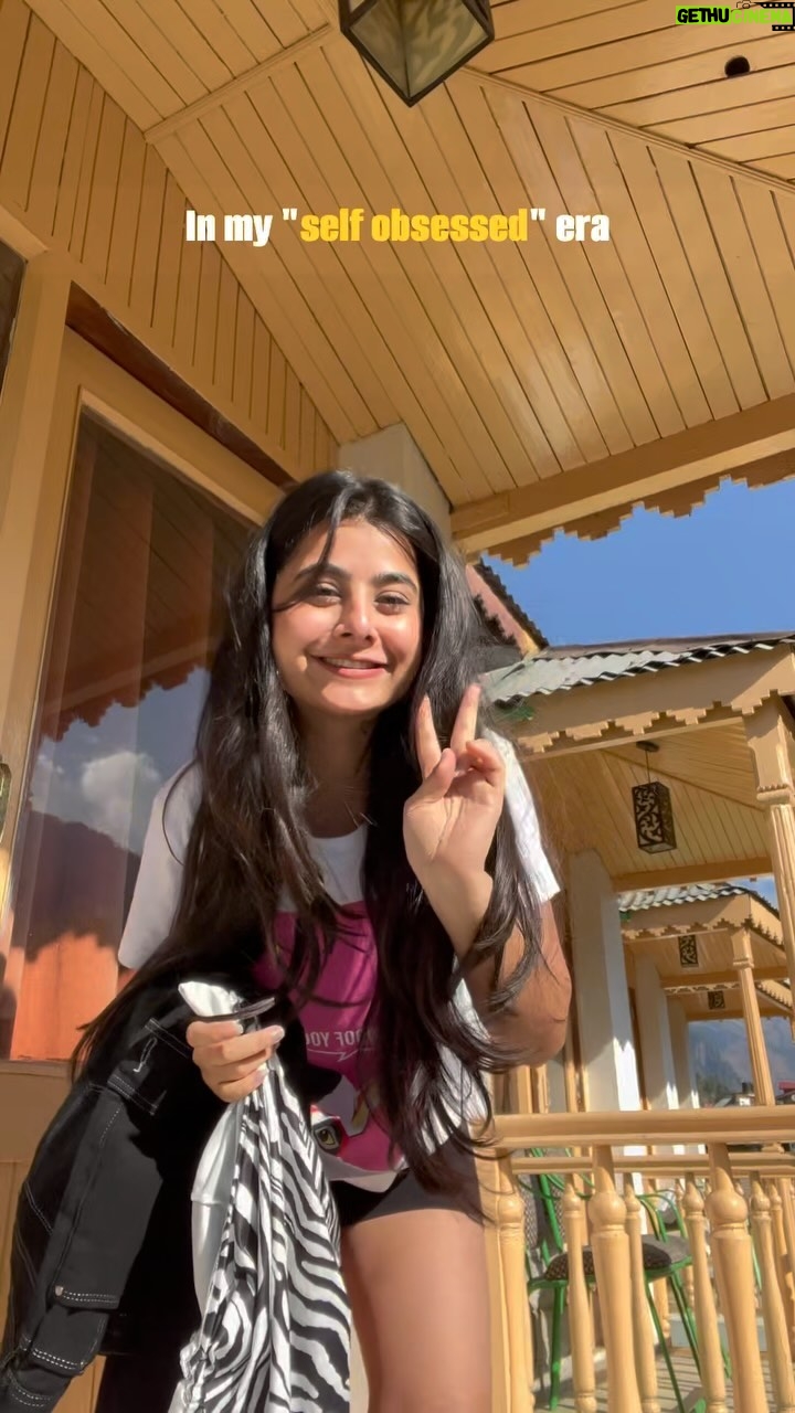 Ishu Kashyap - 28.9K Likes - Mai apni aur sabki fav hu😂💁🏻‍♀️
.
.
.
.
.
.
.
.
.
.
.
#explorepage #instagood #trendingreels #reelkarofeelkaro #instalike