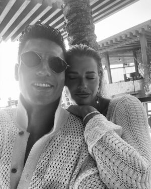 Ivana Mrázová Instagram - Leaving paradise 💙 Until next time! ✌🏼