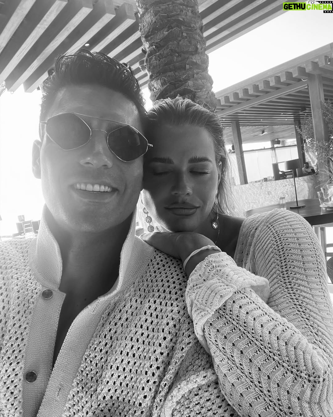 Ivana Mrázová - 3 Likes - Leaving paradise 💙 Until next time! ✌🏼