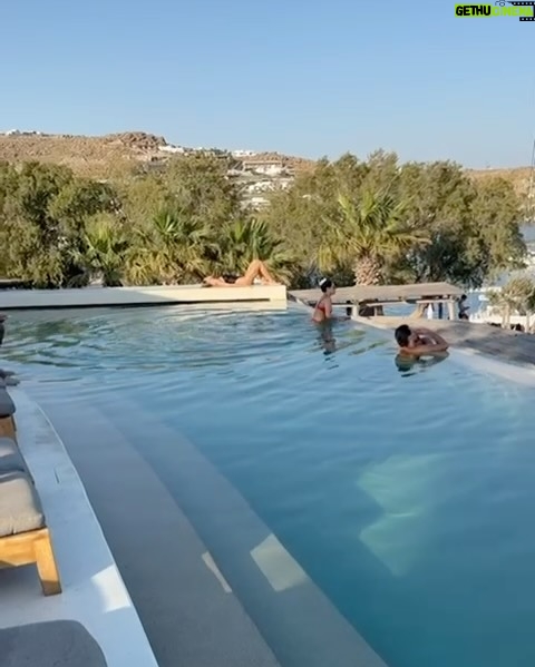 Ivana Mrázová - 3 Likes - Leaving paradise 💙 Until next time! ✌🏼
