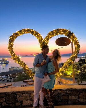 Ivana Mrázová Instagram - Sipping sunsets in Mykonos 🧡🌅